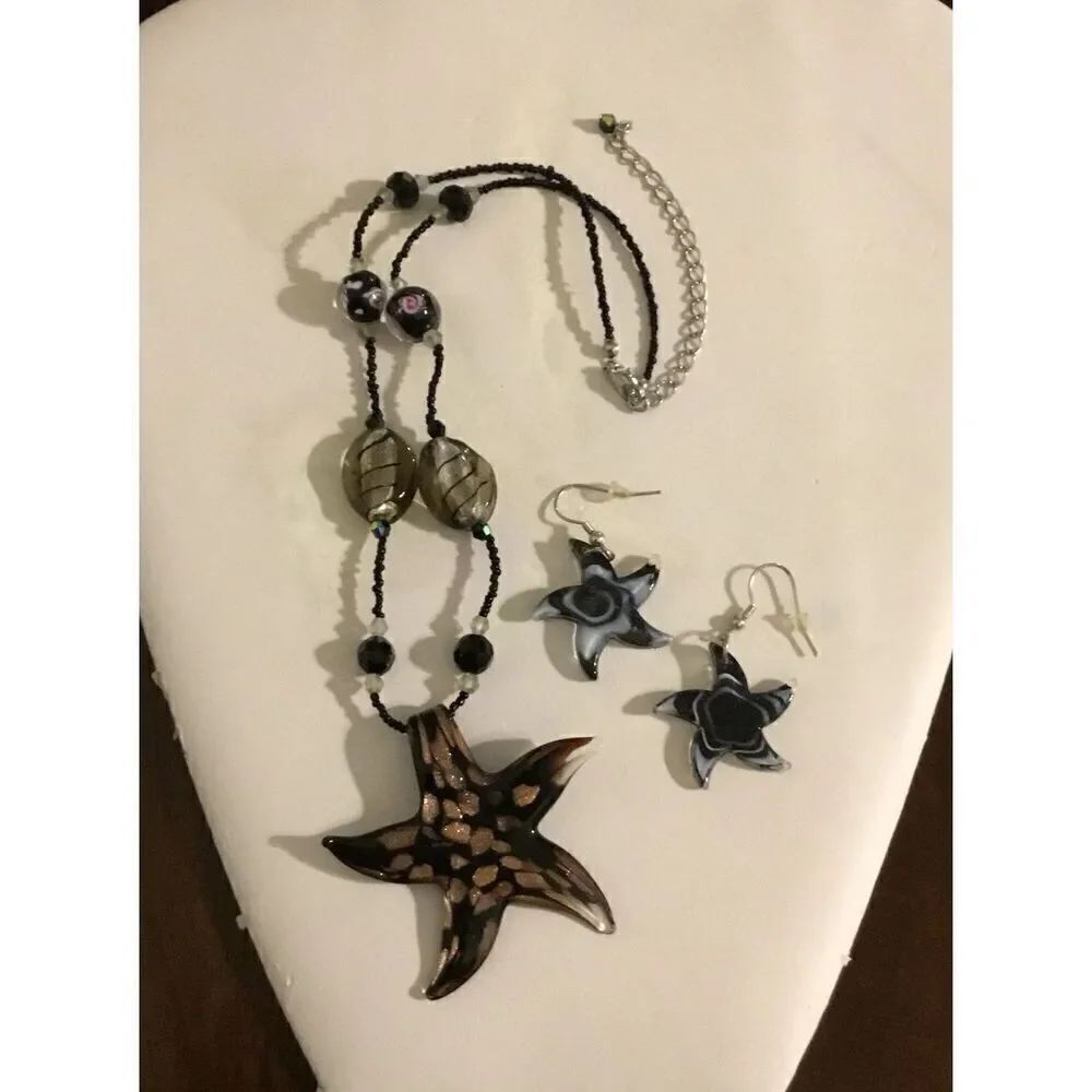 Stunning New Handblown Glass Starfish Design Necklace & Earring Set